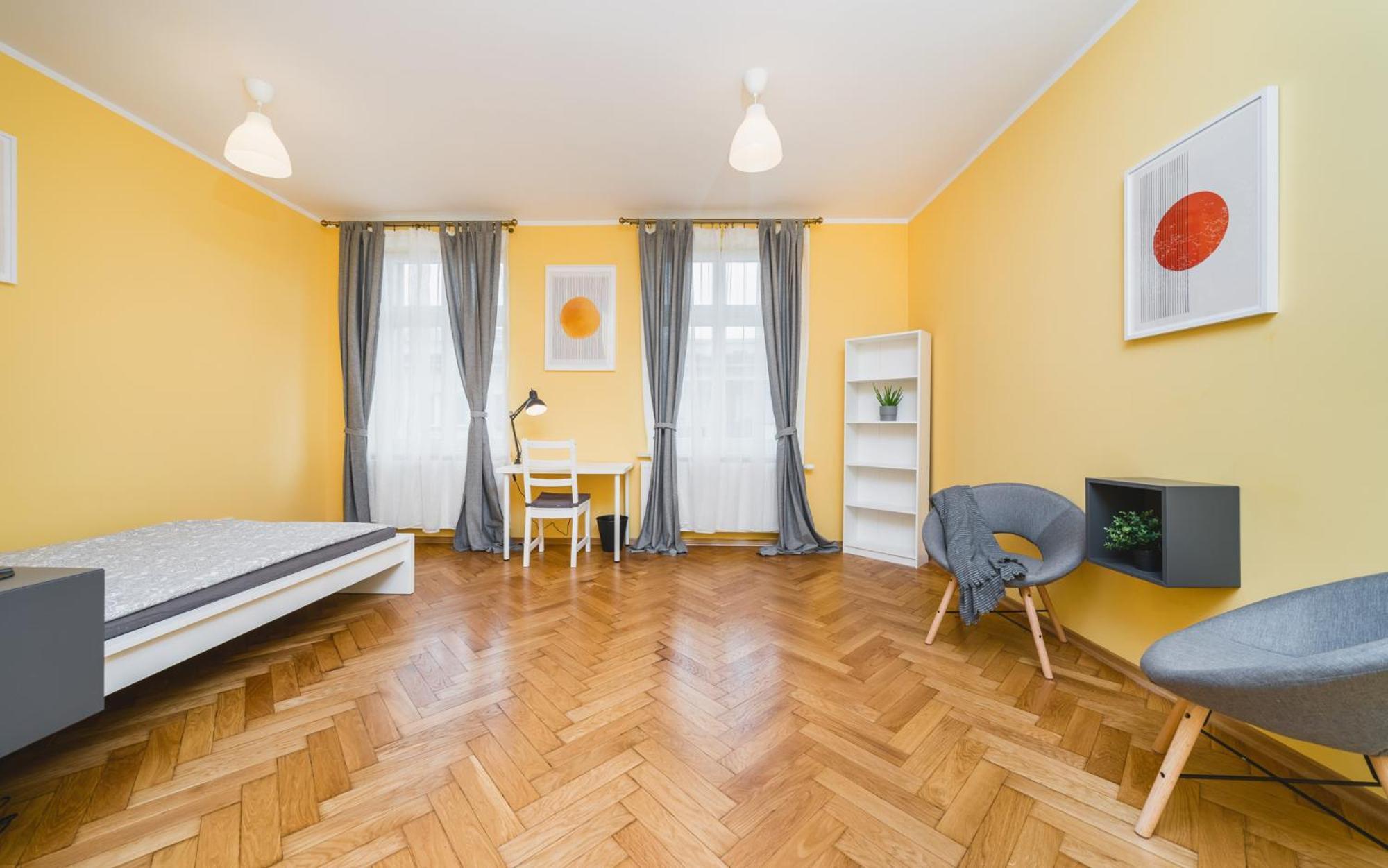 Modern Urban Escape - Old Town Apartment - By Upstairs Kraków Zewnętrze zdjęcie
